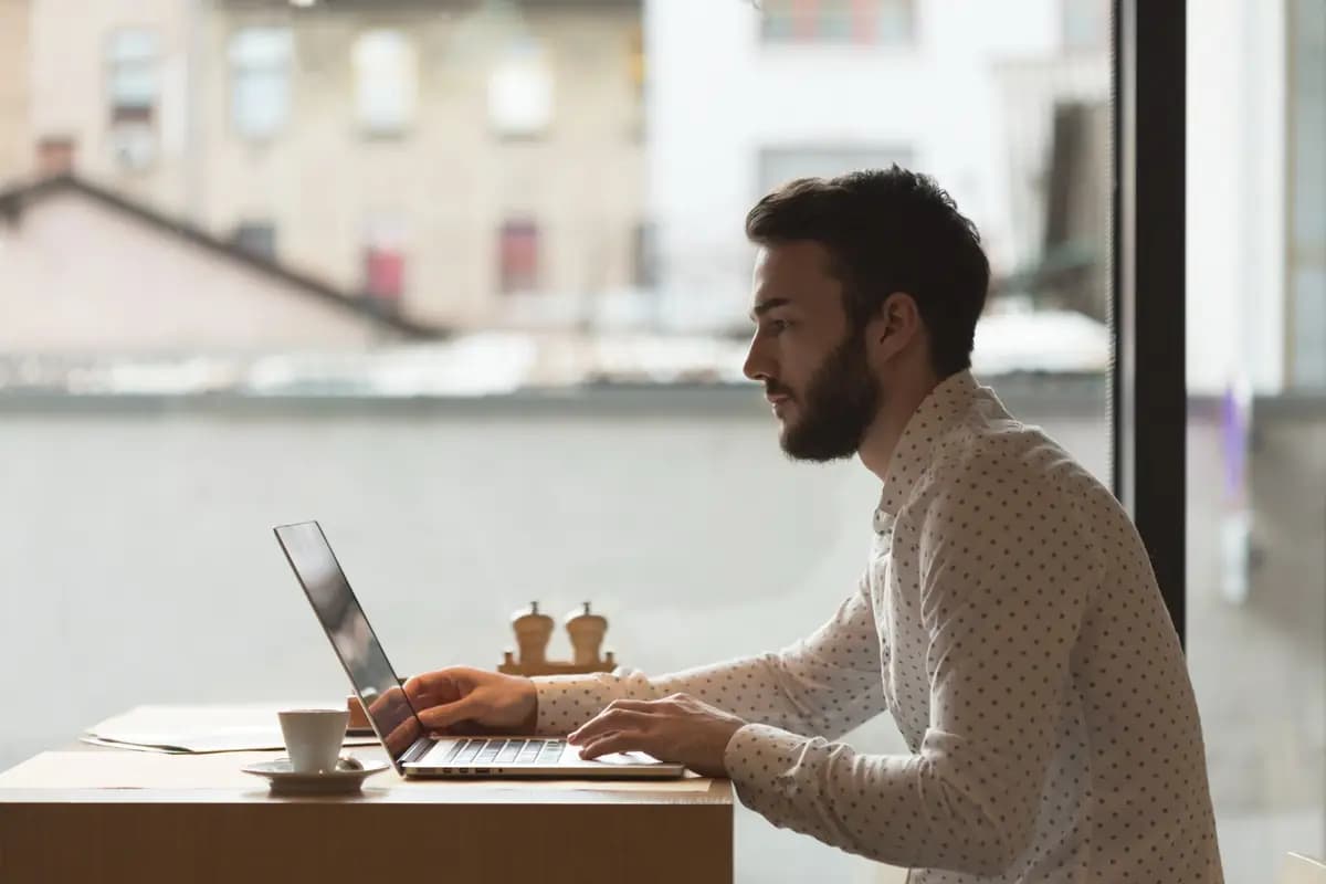 side entrepreneur-image